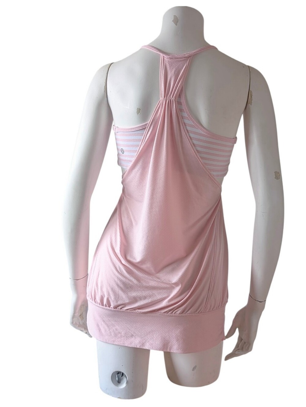 Lululemon No Limits Tank Pink Wide Hem Built-in Bra Racerback Top sz 10 - Picture 6 of 7